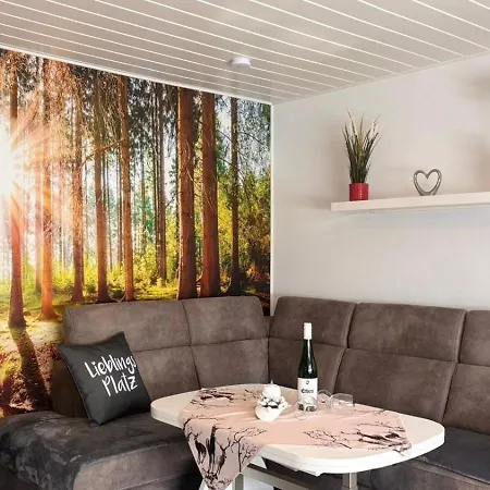 Fuer Drei Personen Mit Terrasse *